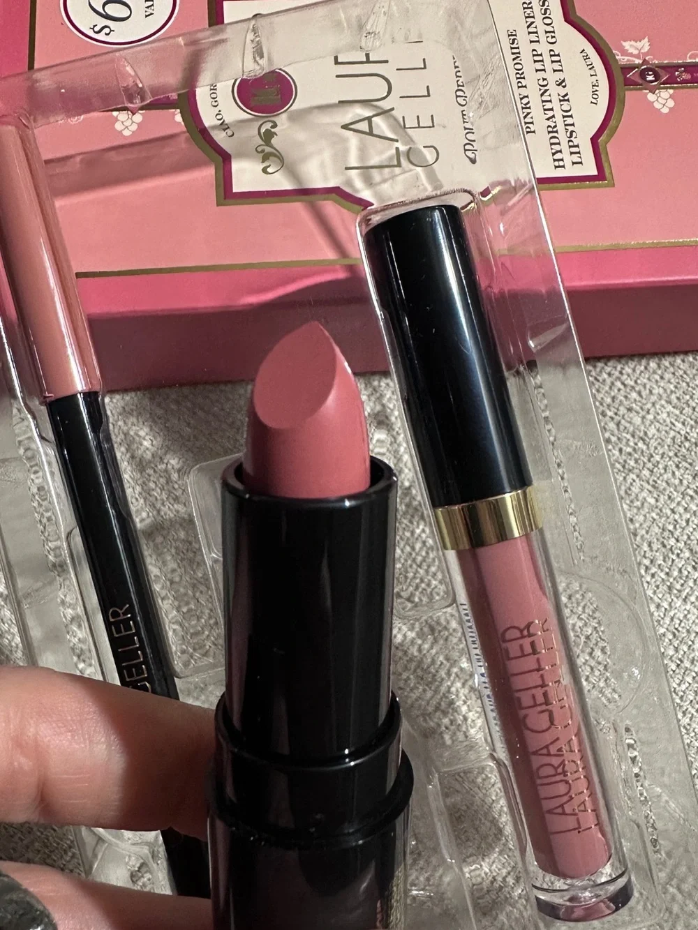 Laura Geller Pout Perfection Lip Kit in the shade 